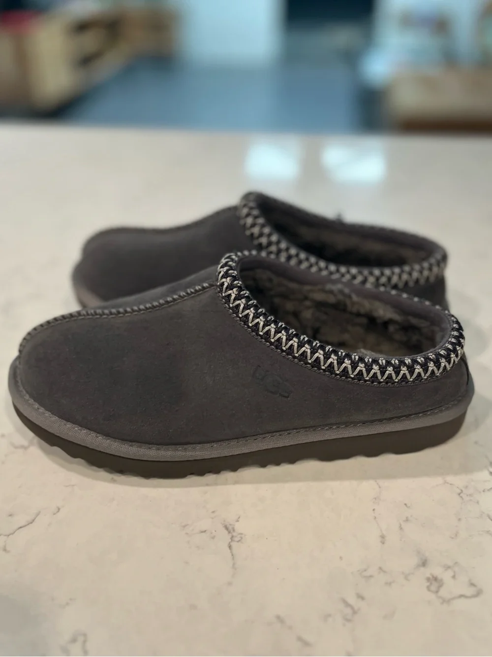 UGG NWOB Tasman Gray Mule Slippers Size Kids 4 / Women’s 6 US / 36 EU